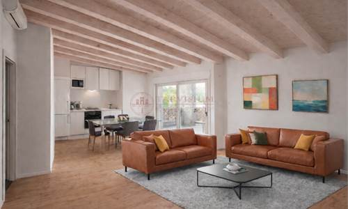 Luminoso appartamento con bel terrazzo in classe A4